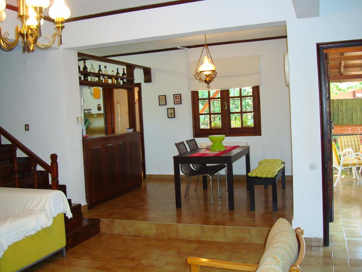 Villa Afroditi Vrasná Extérieur photo